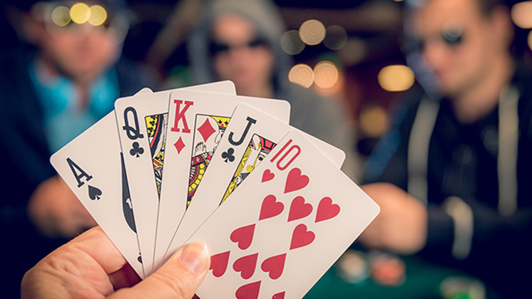 Mengenal Tangan yang Lemah dalam Kartu Poker