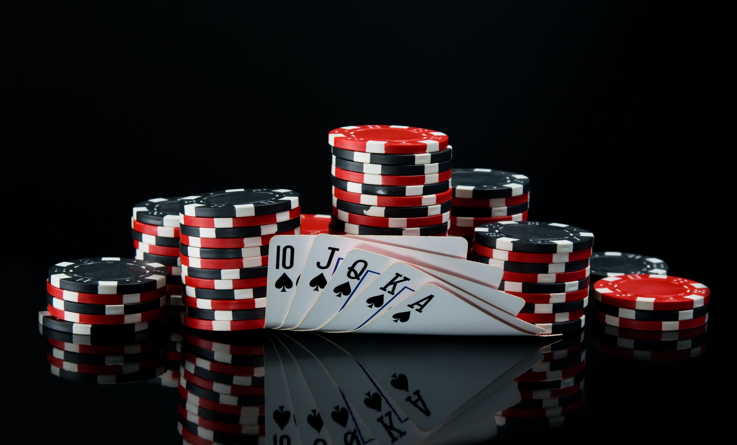 Panduan Pemula: Cara Bermain Poker Online dengan Benar